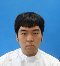 山岡 賢治